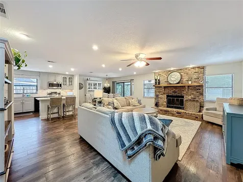 6229 Silver Glen Court Orlando FL 32819
