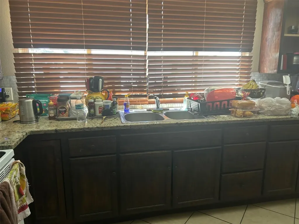 2411 6th Street E Bradenton FL 34208