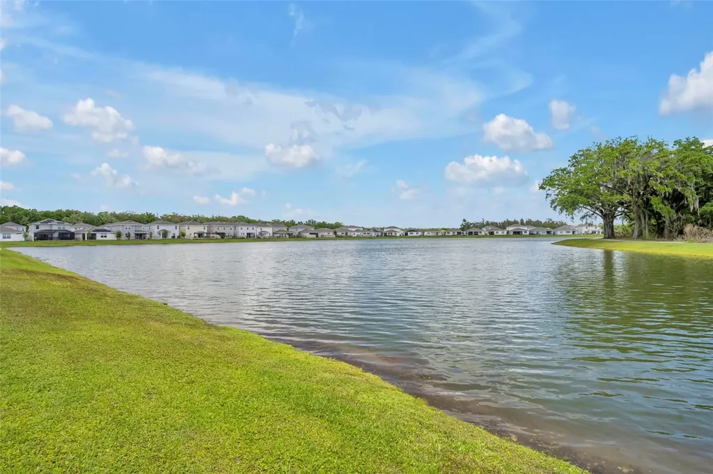 5346 Royal Point Avenue Kissimmee FL 34746