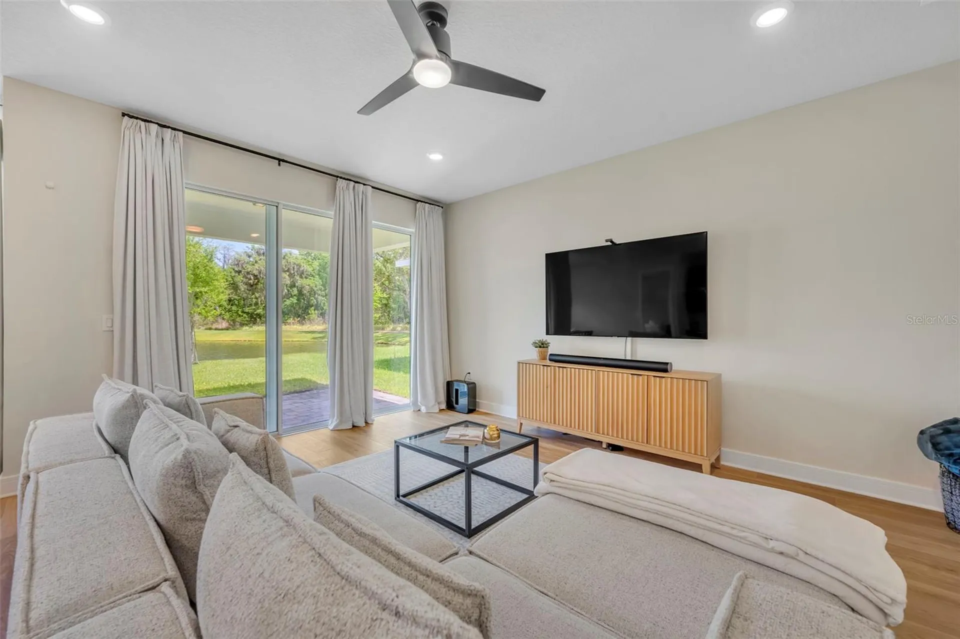 5346 Royal Point Avenue Kissimmee FL 34746