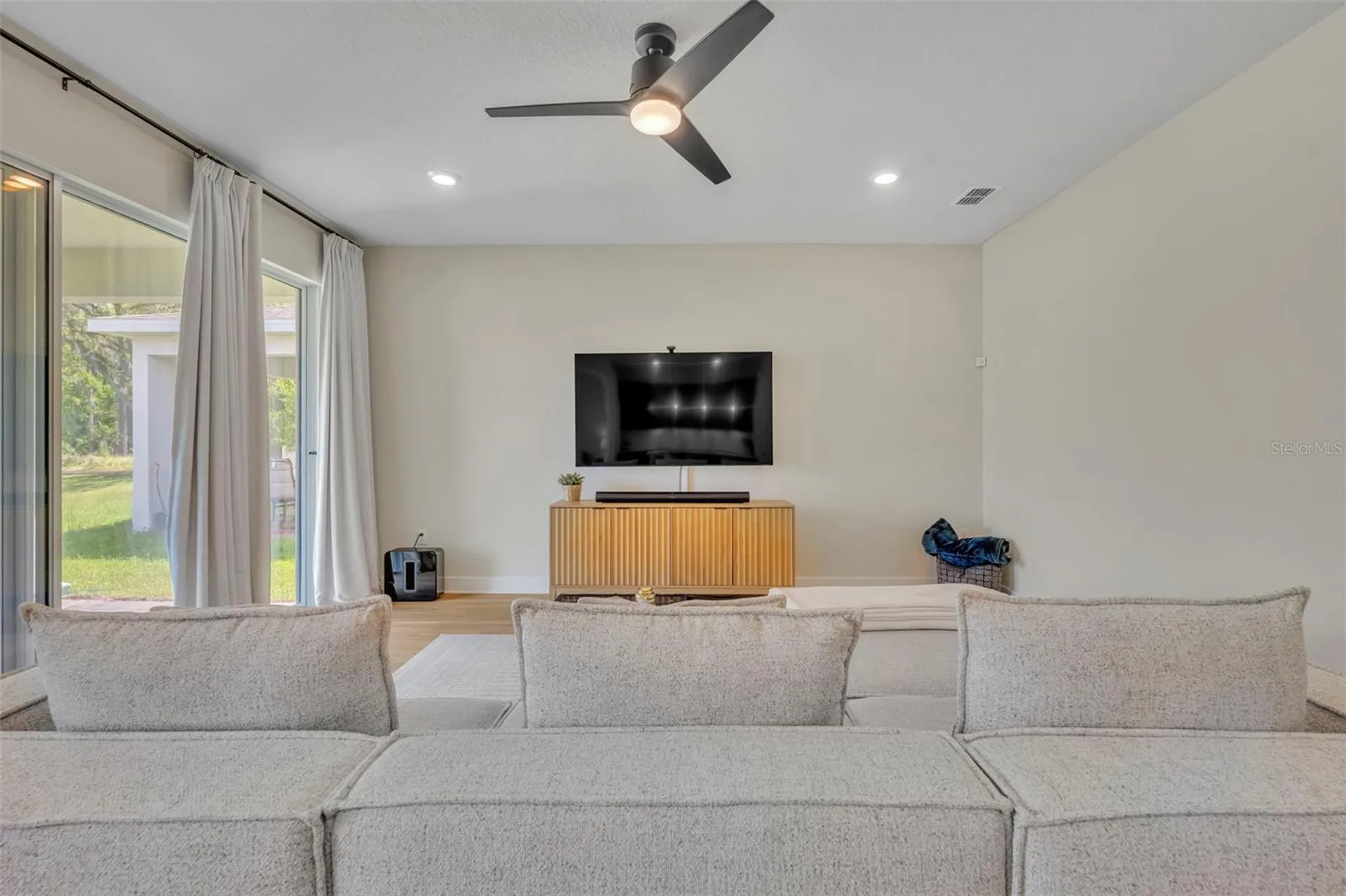 5346 Royal Point Avenue Kissimmee FL 34746