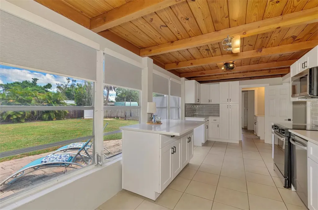 71 Winson Avenue Englewood FL 34223