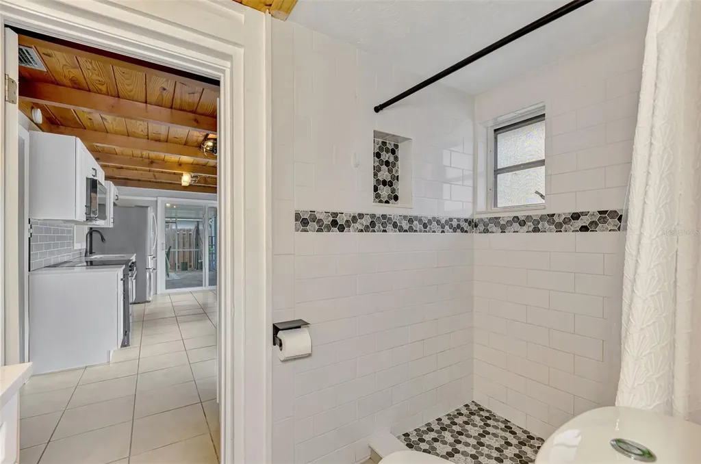 71 Winson Avenue Englewood FL 34223