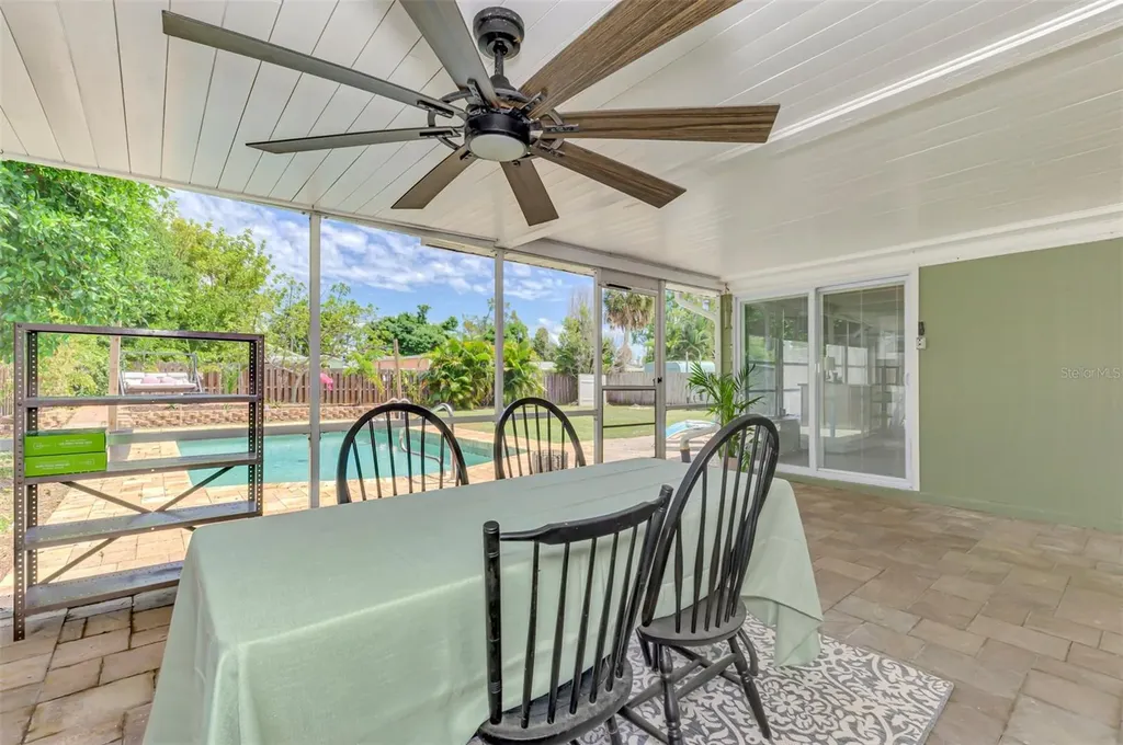 71 Winson Avenue Englewood FL 34223