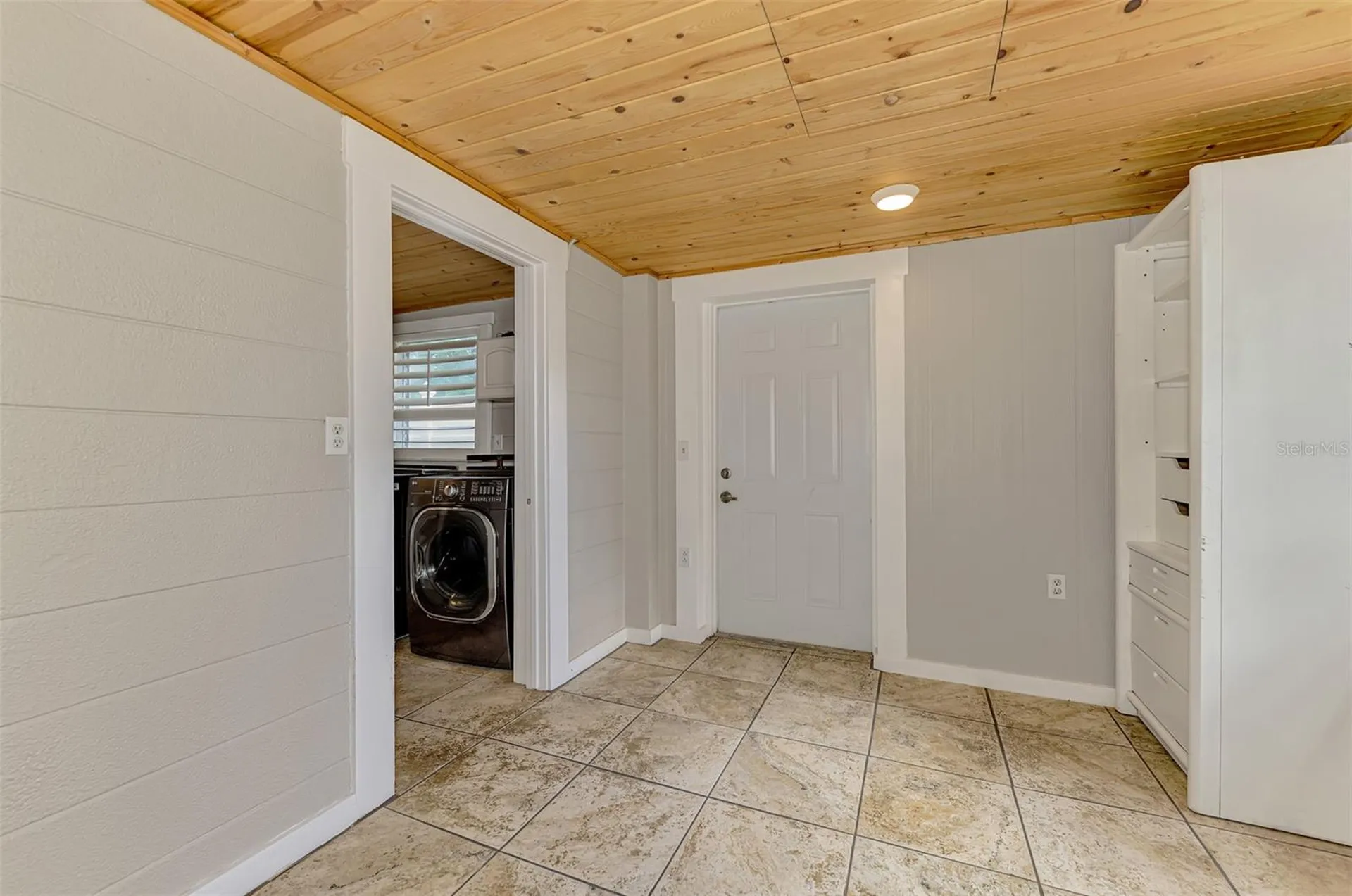 71 Winson Avenue Englewood FL 34223