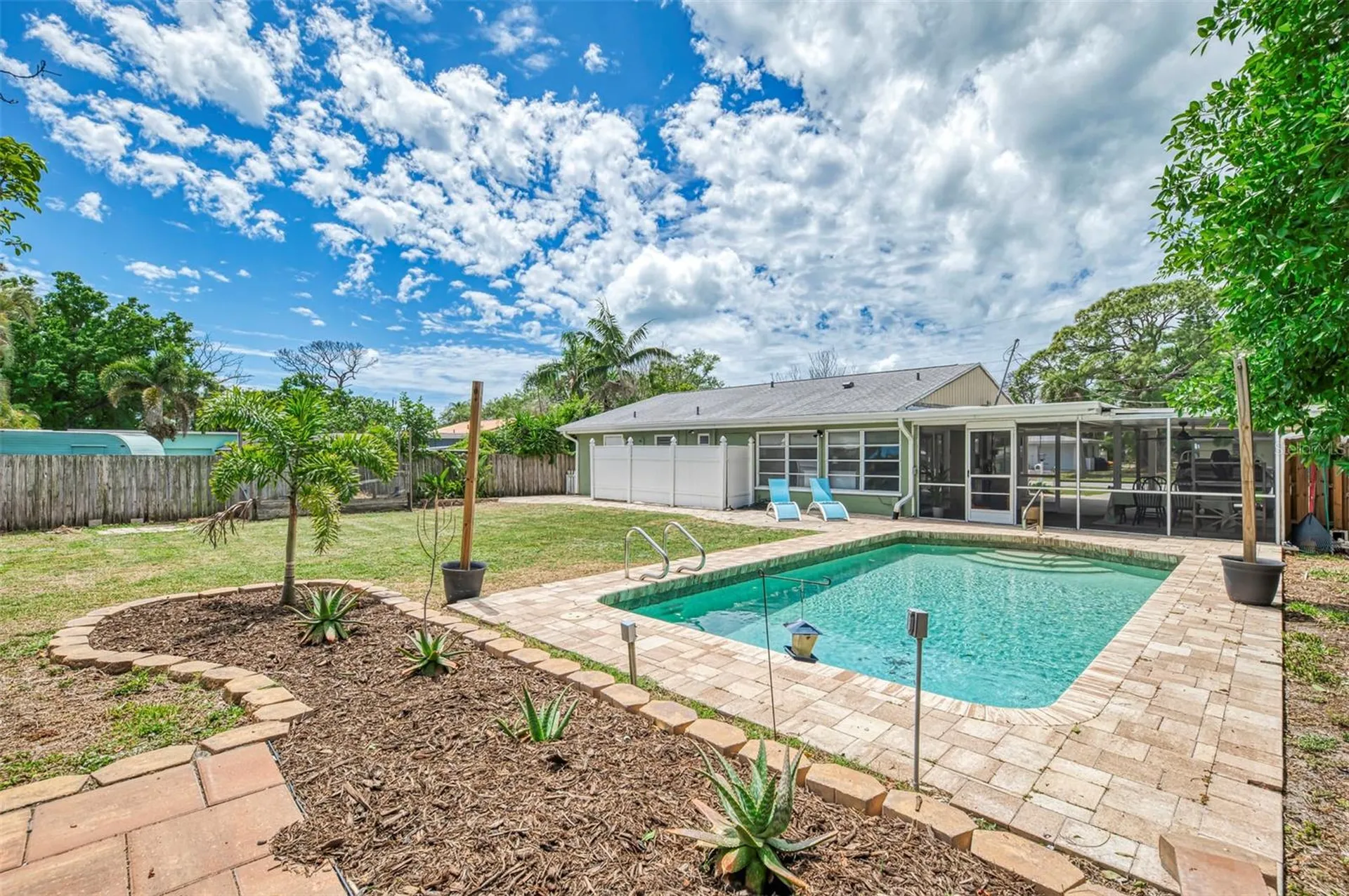 71 Winson Avenue Englewood FL 34223