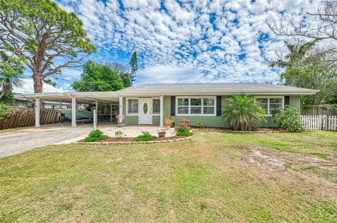 71 Winson Avenue Englewood FL 34223