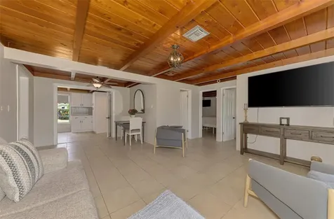 71 Winson Avenue Englewood FL 34223