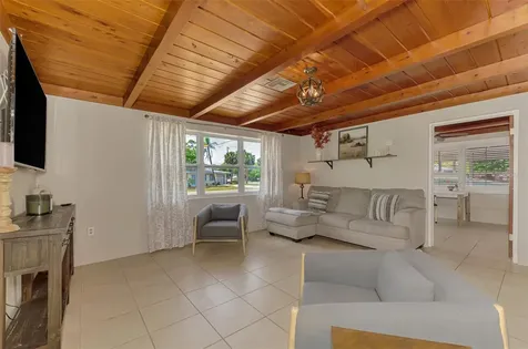71 Winson Avenue Englewood FL 34223