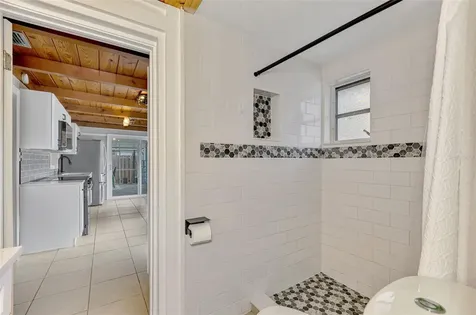 71 Winson Avenue Englewood FL 34223