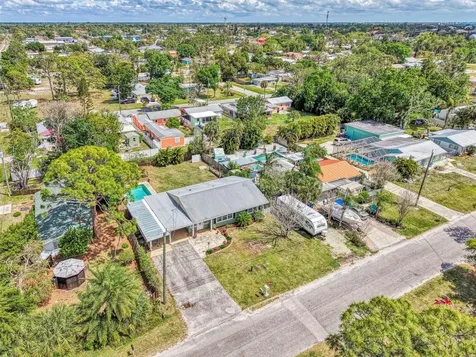 71 Winson Avenue Englewood FL 34223