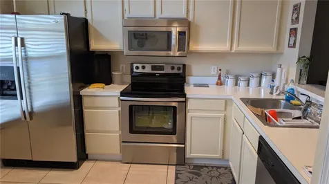 14512 Laguna Beach Circle Orlando FL 32824