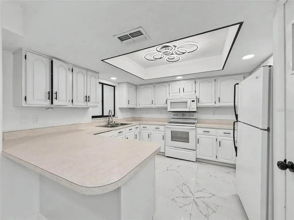 2101 Hibiscus Road Fort Myers FL 33905