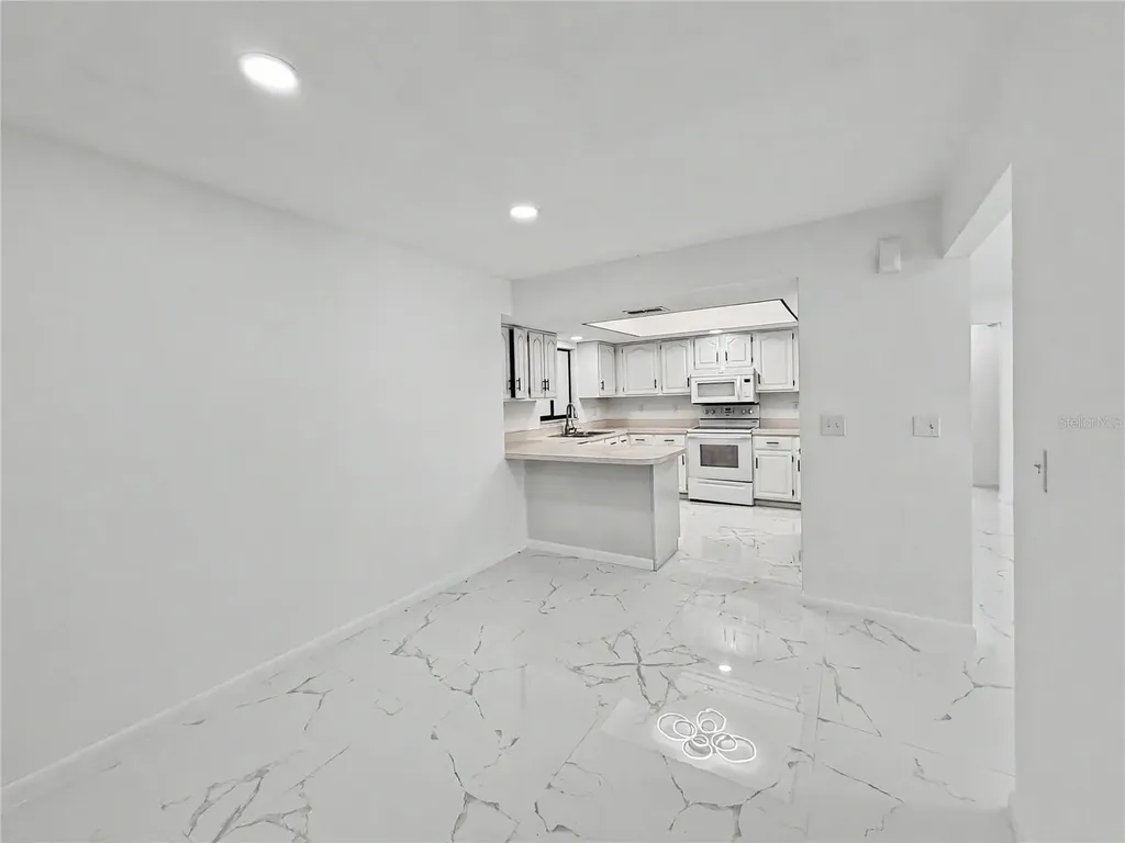 2101 Hibiscus Road Fort Myers FL 33905