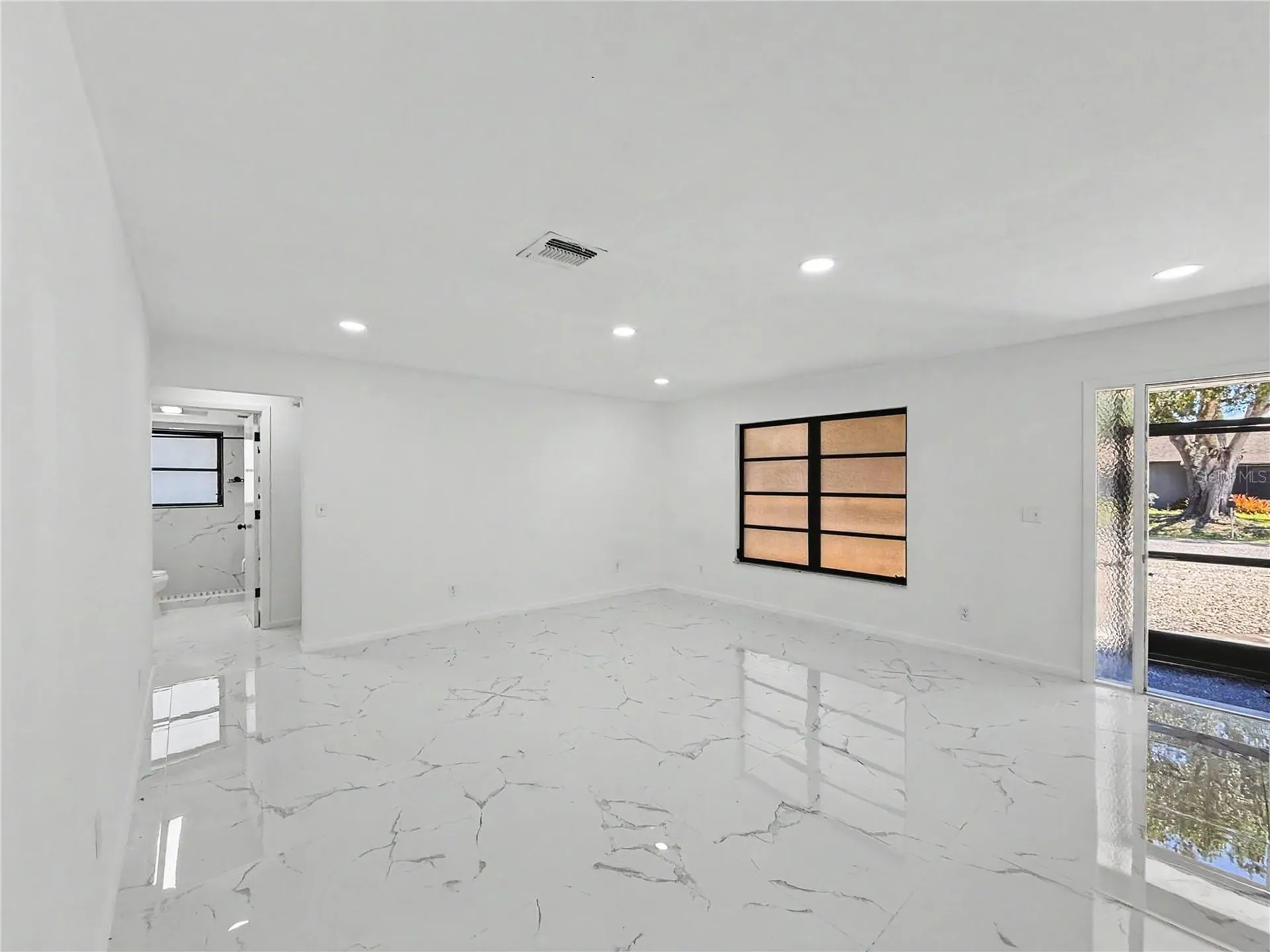 2101 Hibiscus Road Fort Myers FL 33905