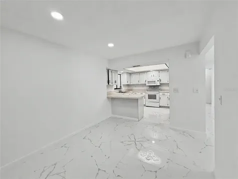 2101 Hibiscus Road Fort Myers FL 33905