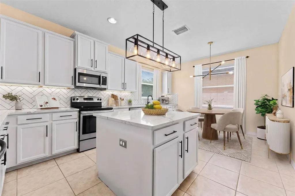 11620 Warren Oaks Place Riverview FL 33578