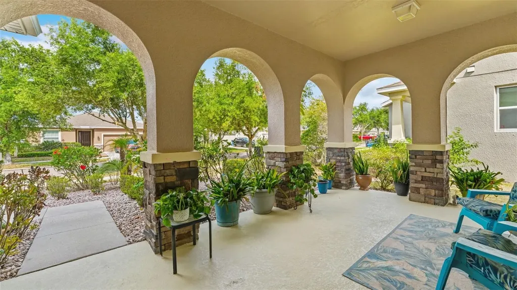 11620 Warren Oaks Place Riverview FL 33578