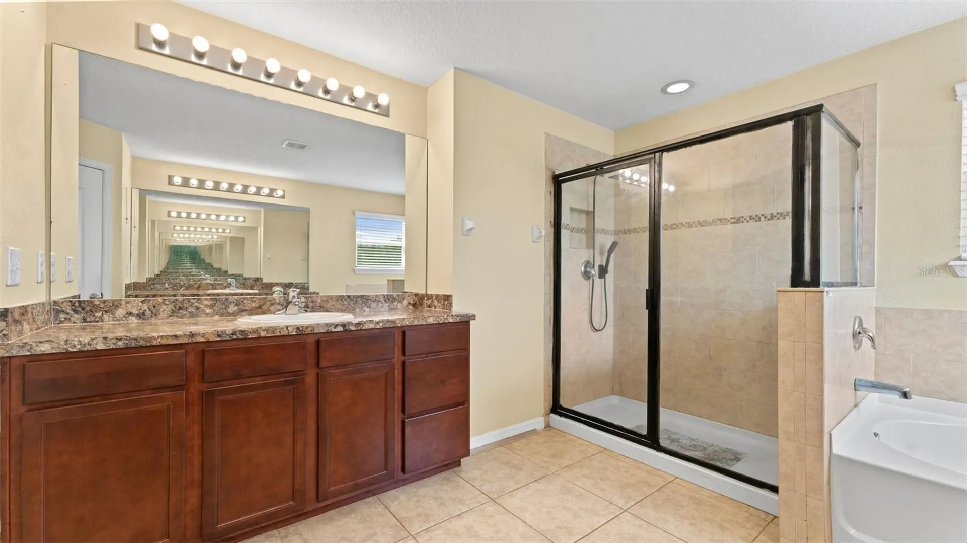 11620 Warren Oaks Place Riverview FL 33578