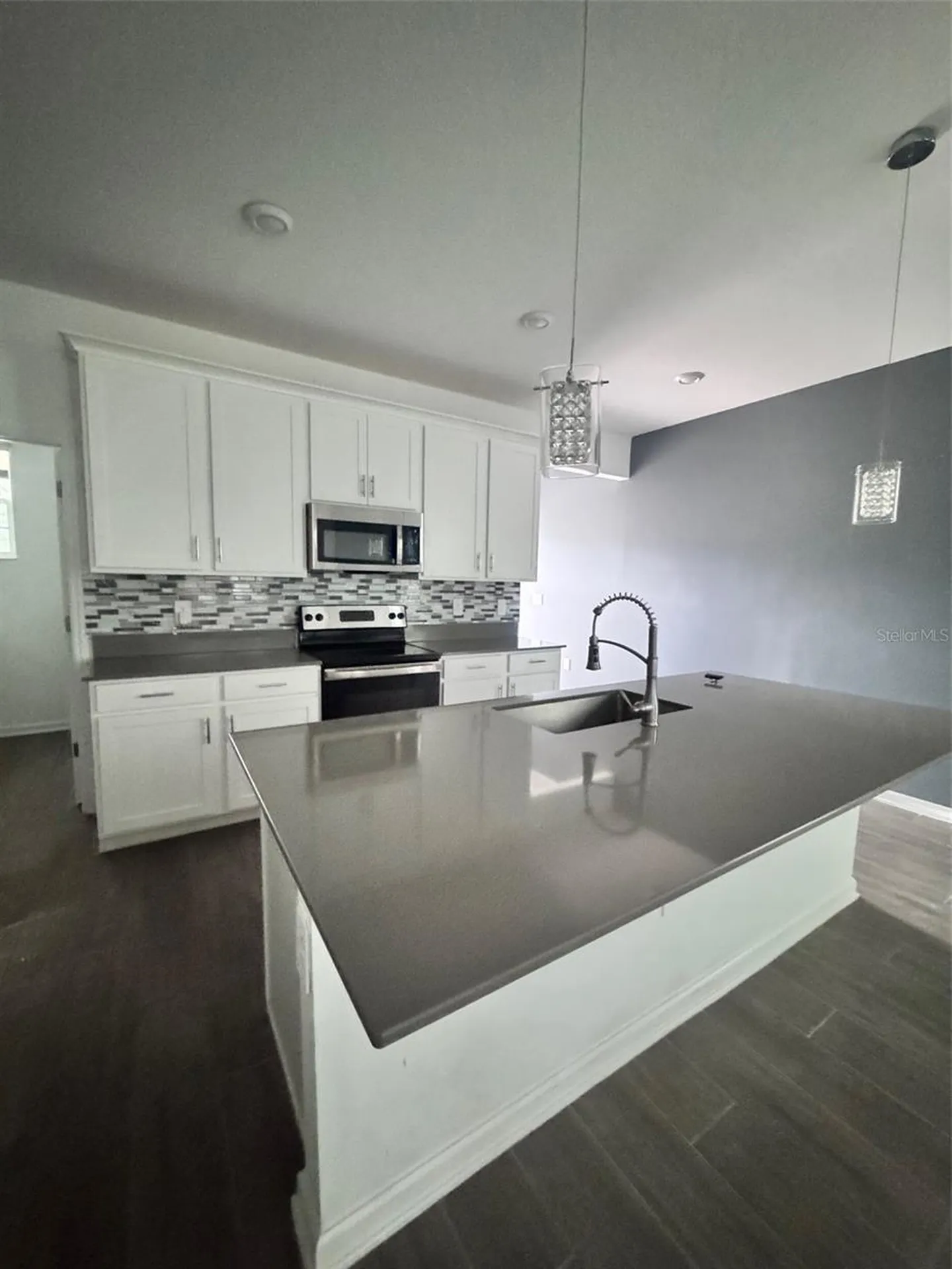 1563 Cross Prairie Parkway Kissimmee FL 34744