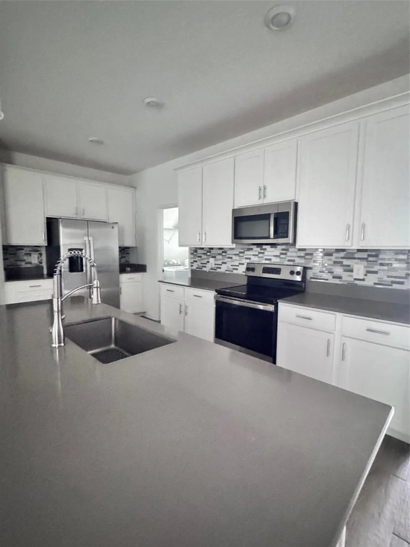 1563 Cross Prairie Parkway Kissimmee FL 34744