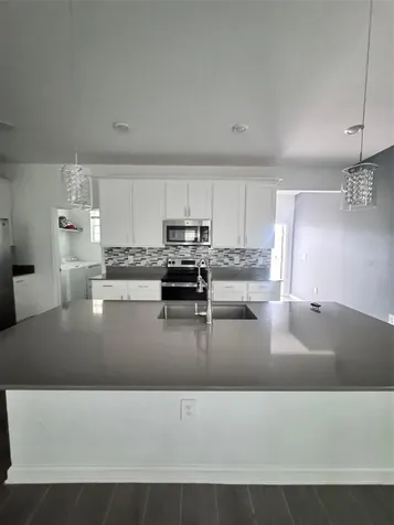 1563 Cross Prairie Parkway Kissimmee FL 34744