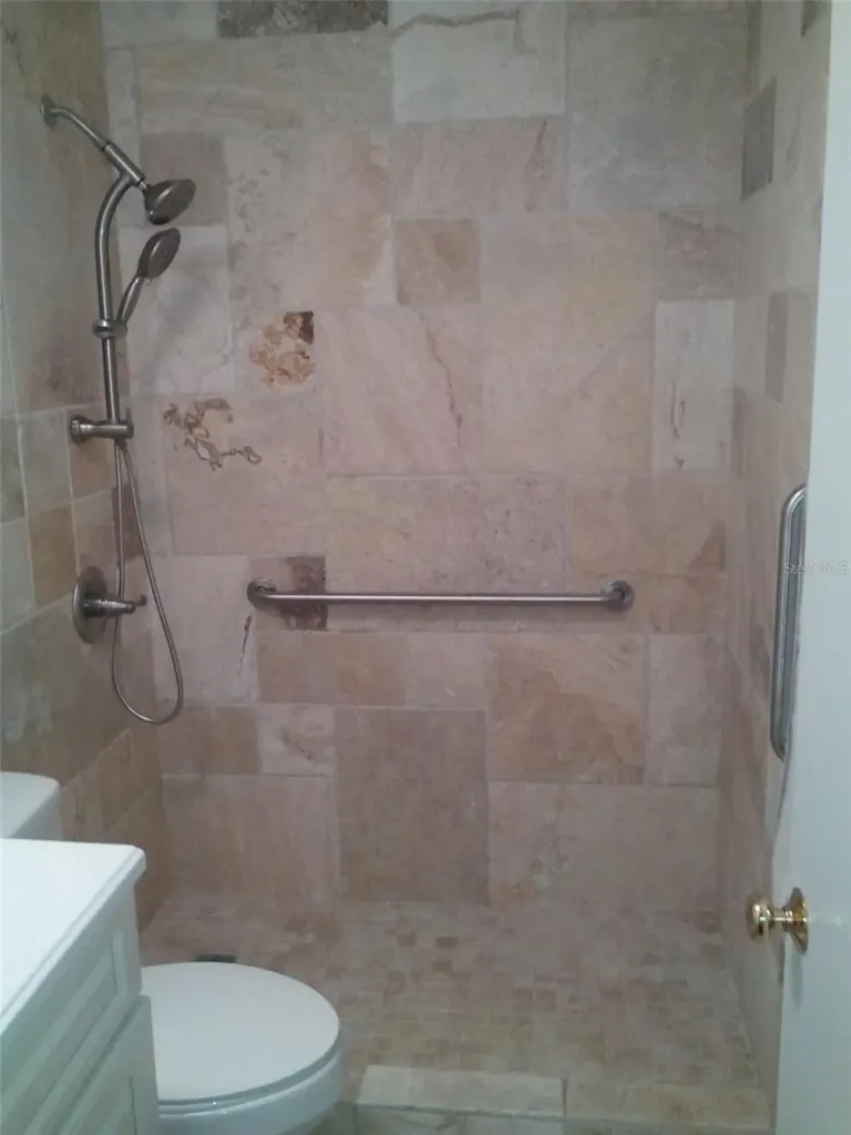 11738 96th Place Seminole FL 33772