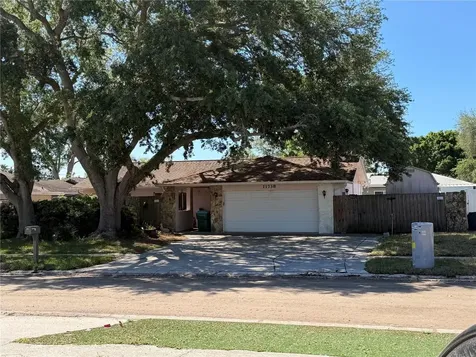11738 96th Place Seminole FL 33772