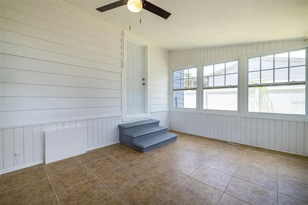 1001 W Kentucky Avenue Tampa FL 33603