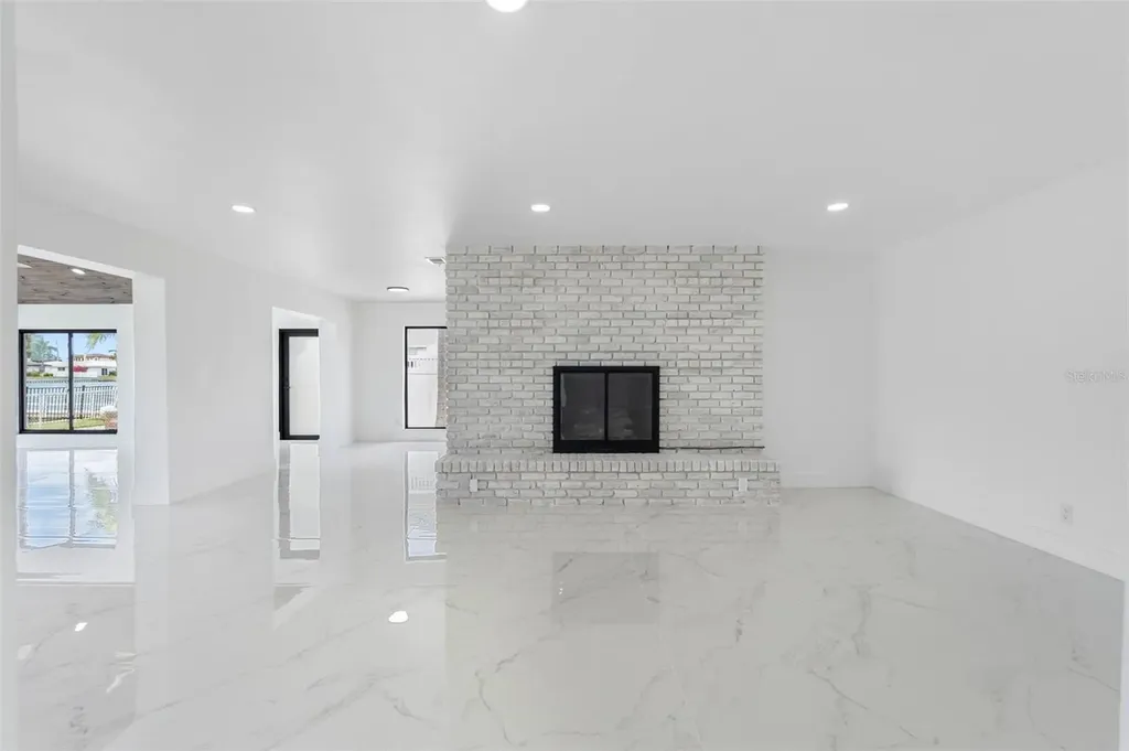 520 115th Avenue Treasure Island FL 33706