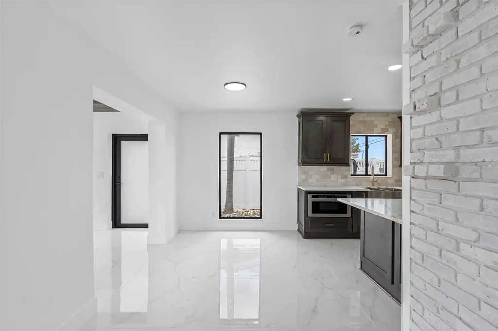 520 115th Avenue Treasure Island FL 33706