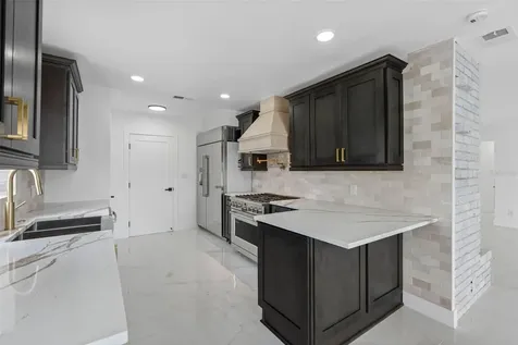 520 115th Avenue Treasure Island FL 33706