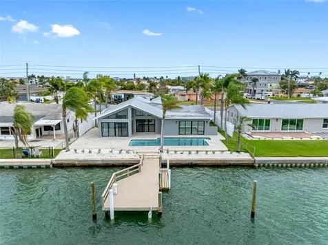 520 115th Avenue Treasure Island FL 33706