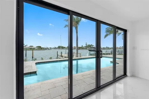 520 115th Avenue Treasure Island FL 33706