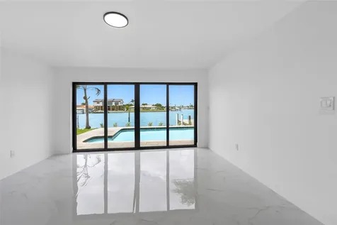 520 115th Avenue Treasure Island FL 33706