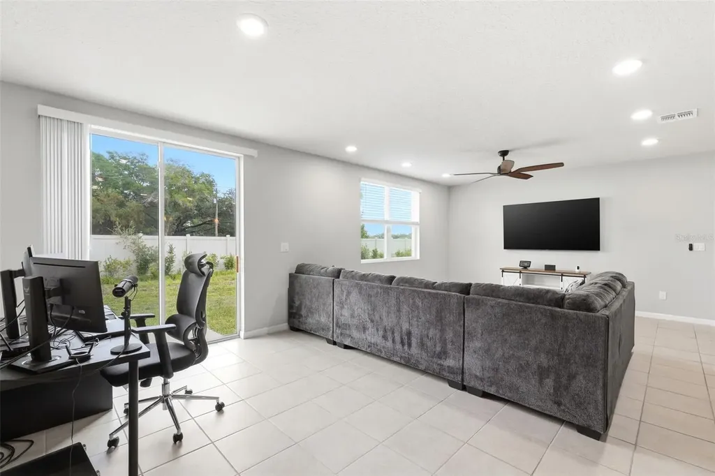 38905 Harlow Rose Drive Zephyrhills FL 33540