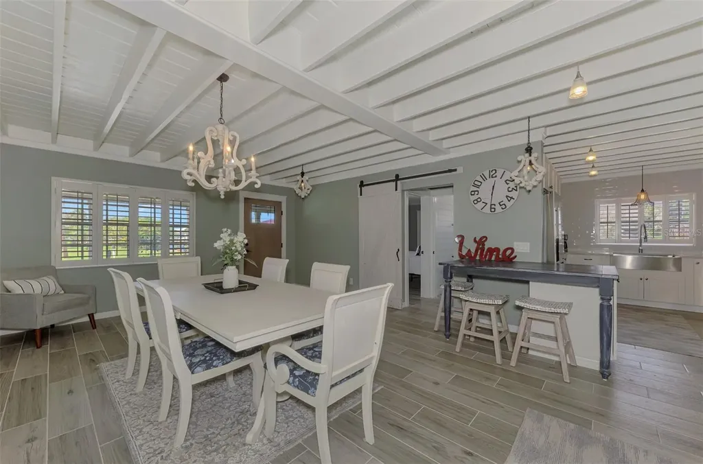 351 Oak Street Englewood FL 34223