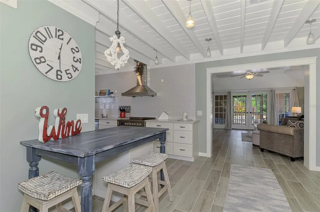 351 Oak Street Englewood FL 34223