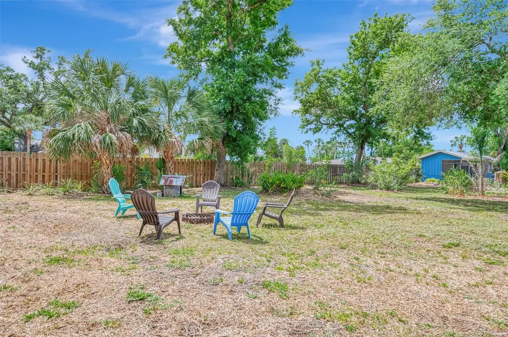 351 Oak Street Englewood FL 34223
