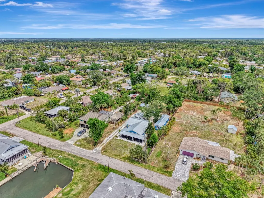 351 Oak Street Englewood FL 34223