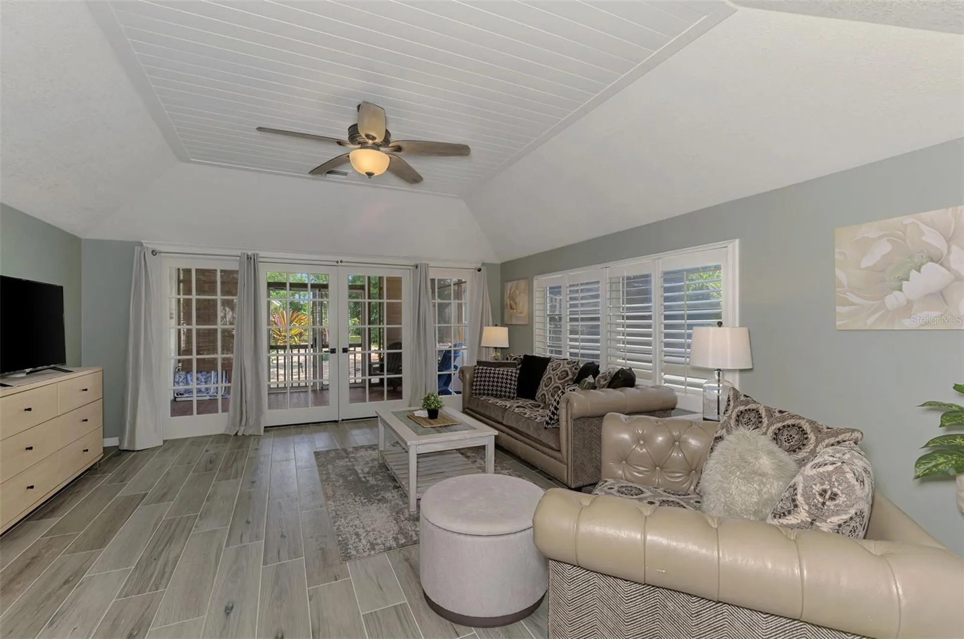 351 Oak Street Englewood FL 34223