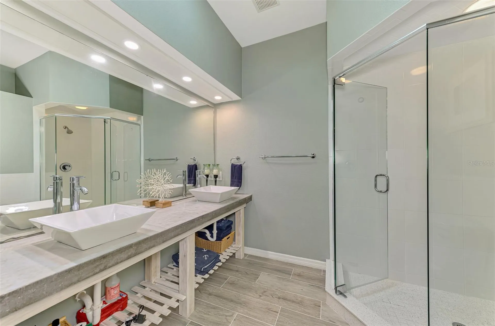 351 Oak Street Englewood FL 34223