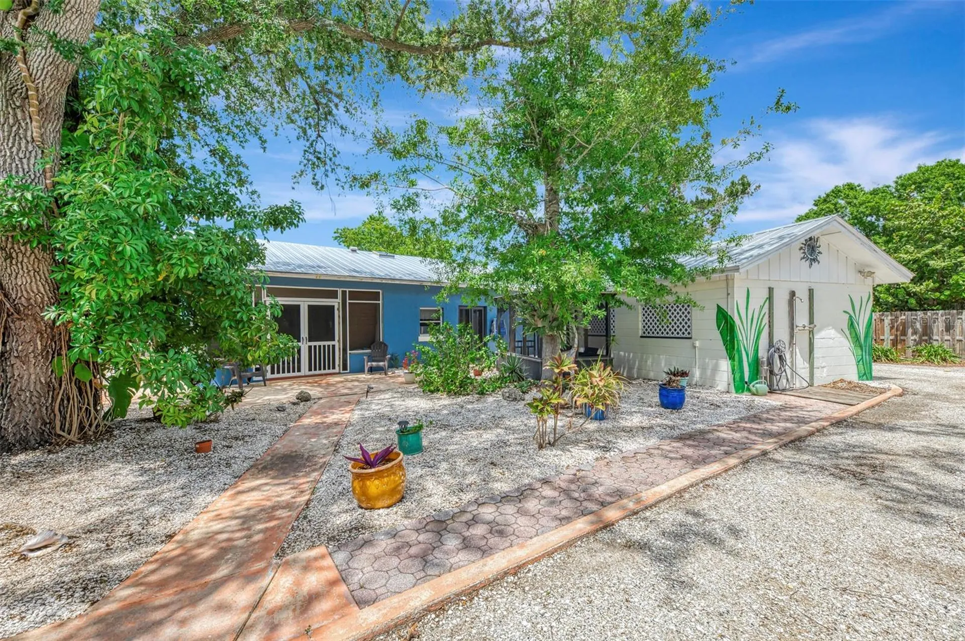 351 Oak Street Englewood FL 34223