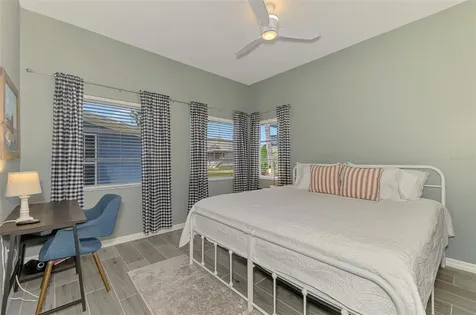 351 Oak Street Englewood FL 34223