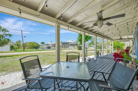351 Oak Street Englewood FL 34223