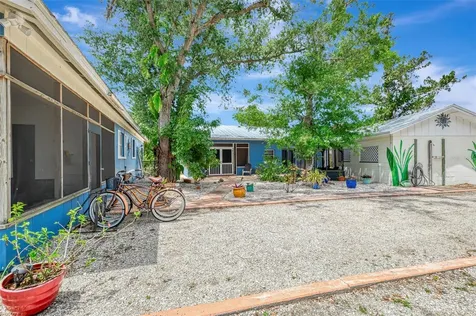 351 Oak Street Englewood FL 34223