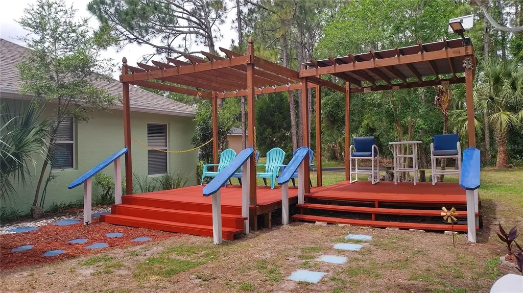 18 Burton Place Palm Coast FL 32137