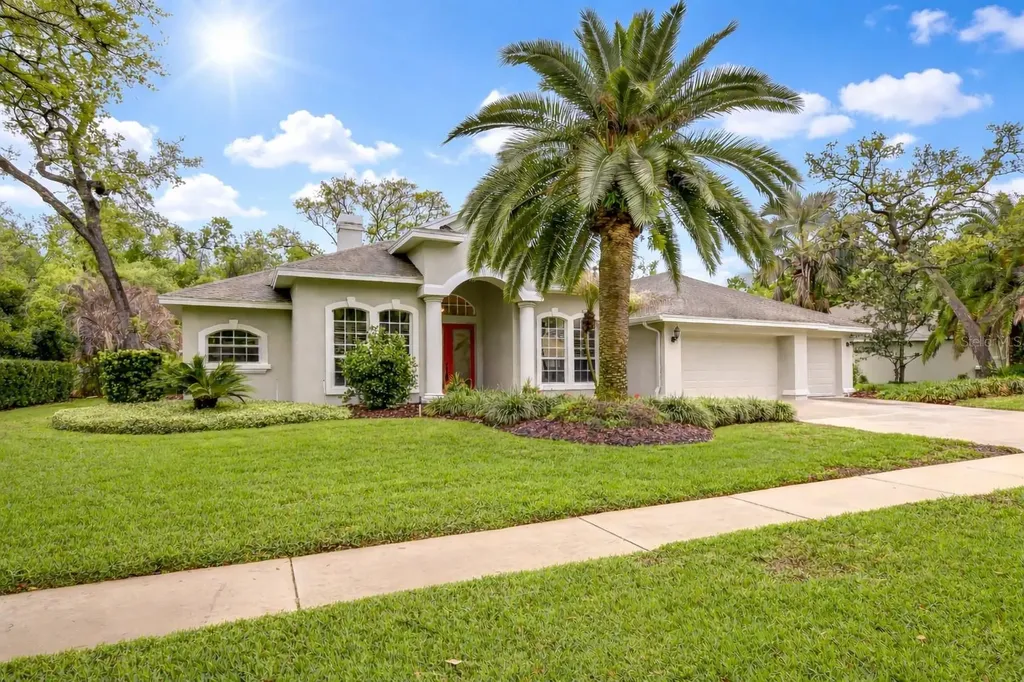5612 Eagleglen Place Lithia FL 33547