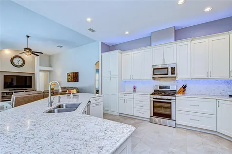5612 Eagleglen Place Lithia FL 33547