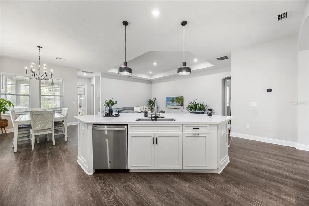 8626 Dubochet Street Orlando FL 32827